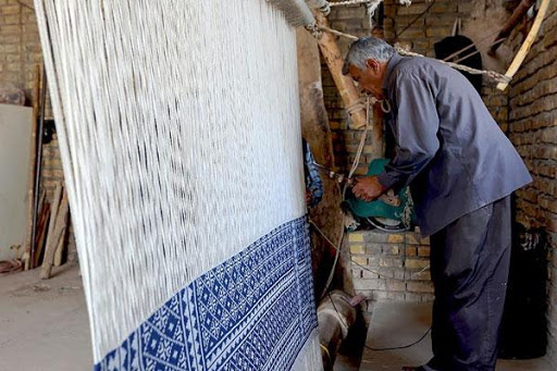 زیلوهایی که روی دست ماند